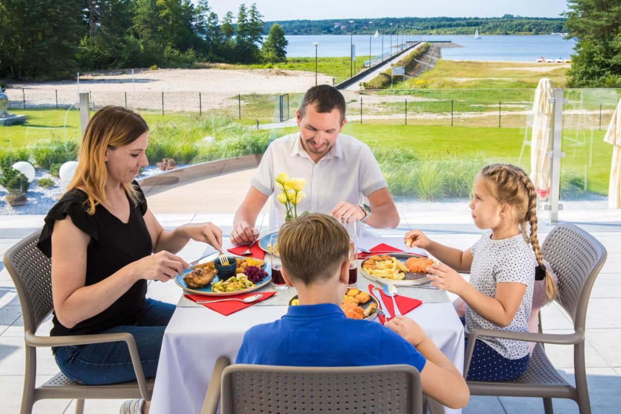 Centrum Konferencyjno Rekreacyjne Molo Hotel Smardzewice Buitenkant foto