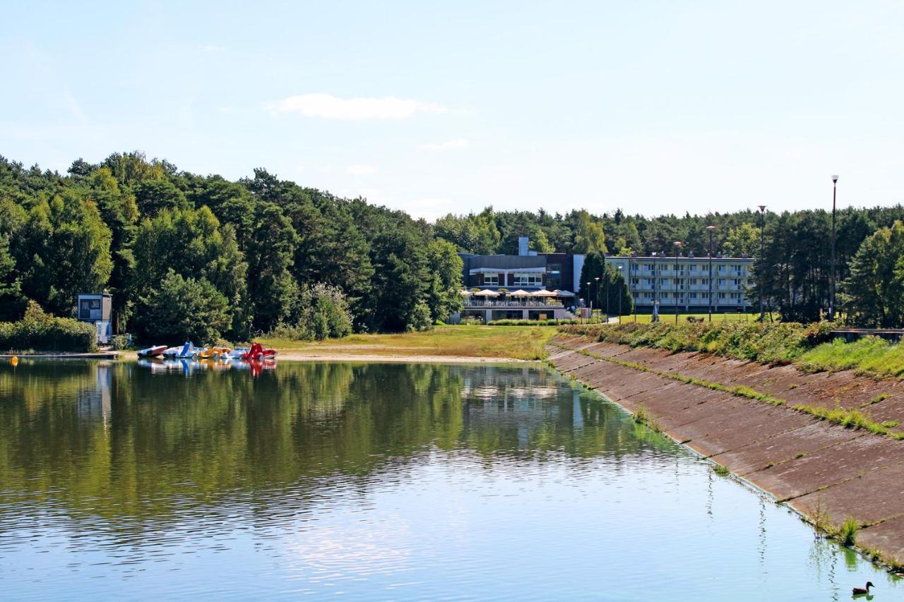 Centrum Konferencyjno Rekreacyjne Molo Hotel Smardzewice Buitenkant foto